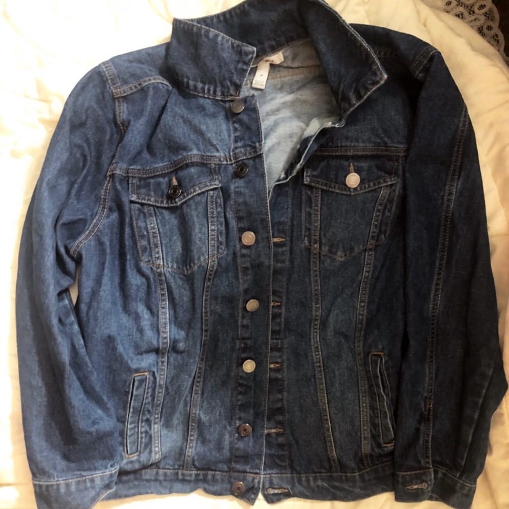 Denim / Jean jacket!